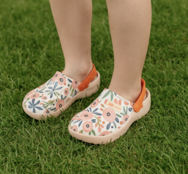 XQ Footwear - Tuinklompen - Bloemenprint - Roze