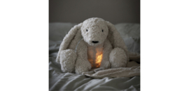 Baby's Only Bibi het knuffelkonijn met slaaptrainer - Baby knuffel met white noise en slimme huilsensor - Nachtlicht - Warm Linen