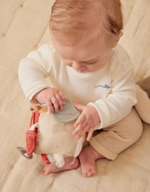 Noukie's - Activiteitenkubus - Knisperend - Fluffy de koe