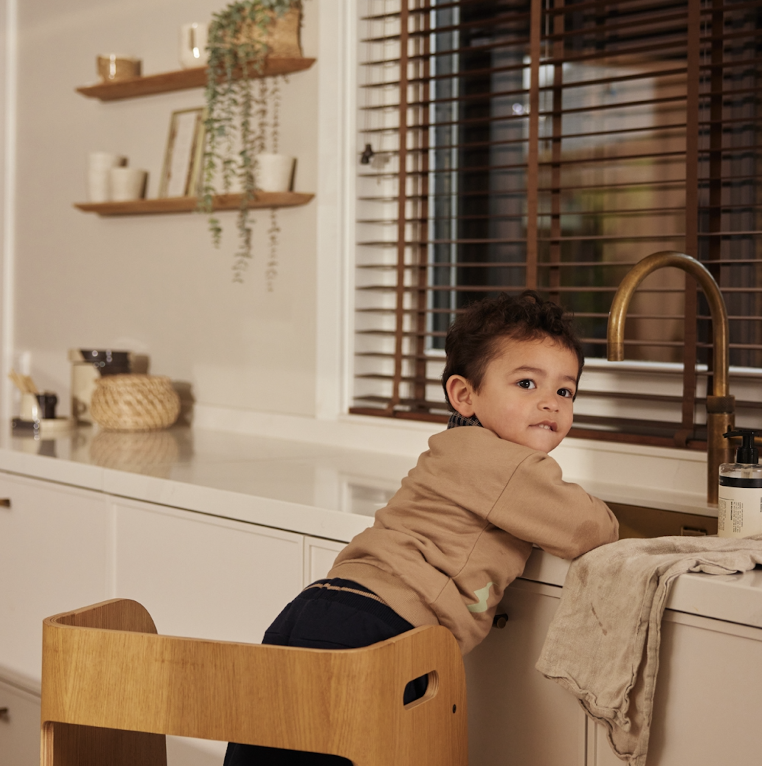 Dirkje - Trui - Sweater - Planeten - Space - Taupe