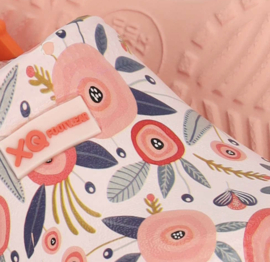 XQ Footwear - Tuinklompen - Bloemenprint - Roze