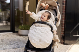 Jollein - Voetenzak - Puffed -Sand - 3/5-puntsgordel