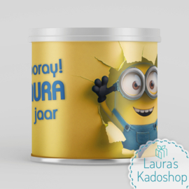 Pringles wikkel - Minion geel