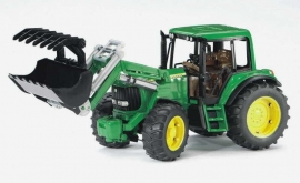 Bruder 2052 - John Deere 6920 met voorlader