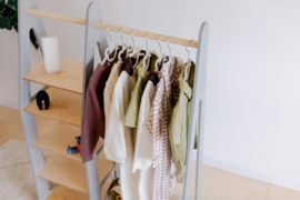 Montessori kledingrek - Grijs