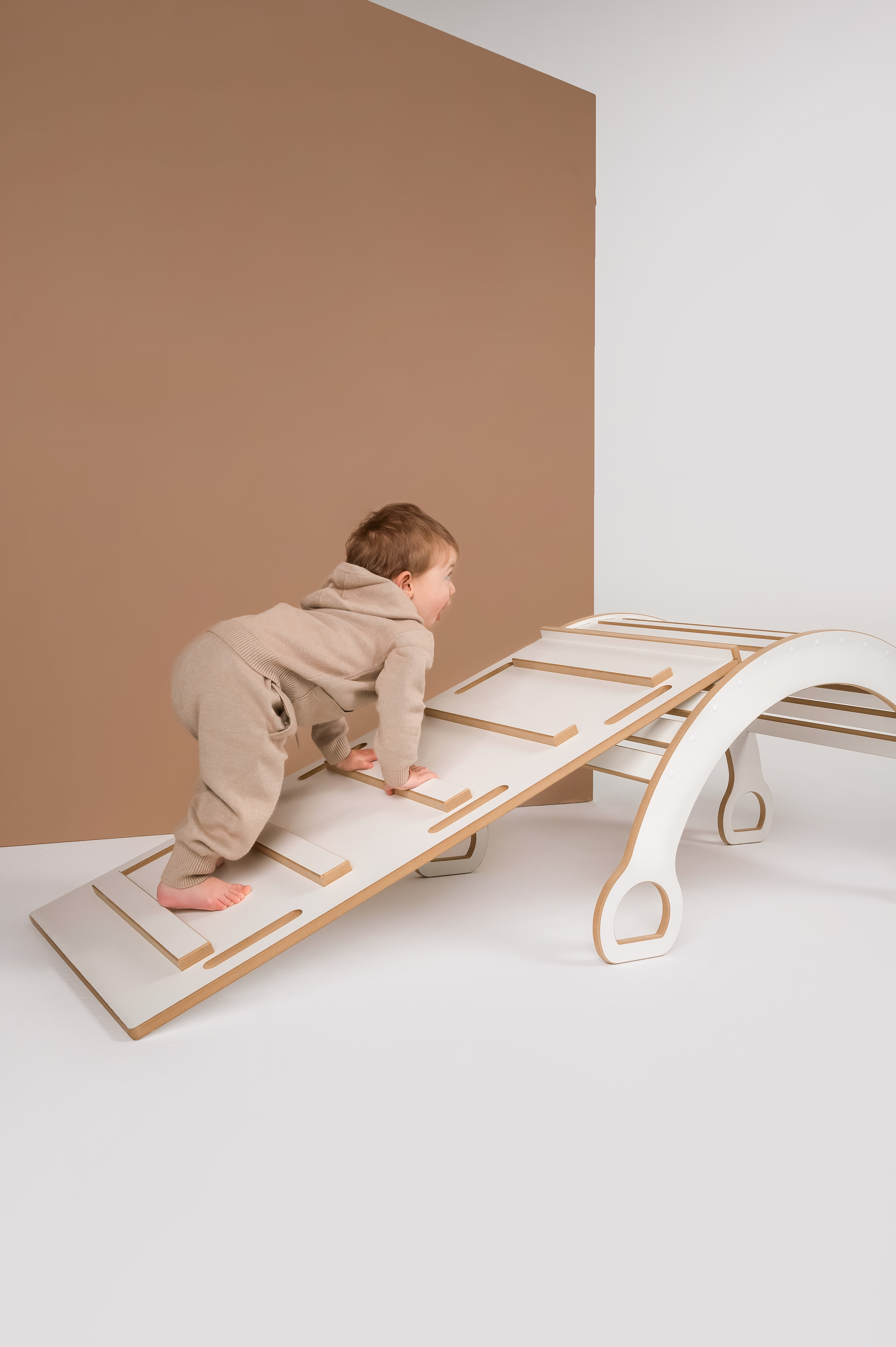 Witte 2-in-1 Montessori klimboog met Glijbaan met ladder - Groot