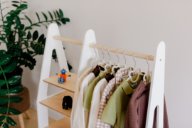 Montessori kledingrek - Wit