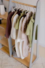 Montessori kledingrek - Grijs