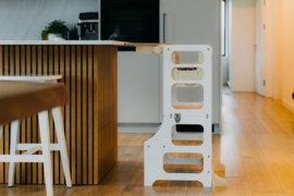 Modulair leertoren met kinderstoel - wit