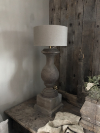 Houten balusterlamp XL .