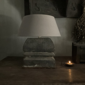 Unieke lamp van bouwornament