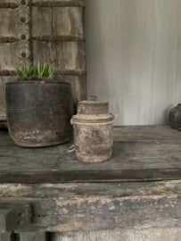 Houten kruikje met deksel, nr 6