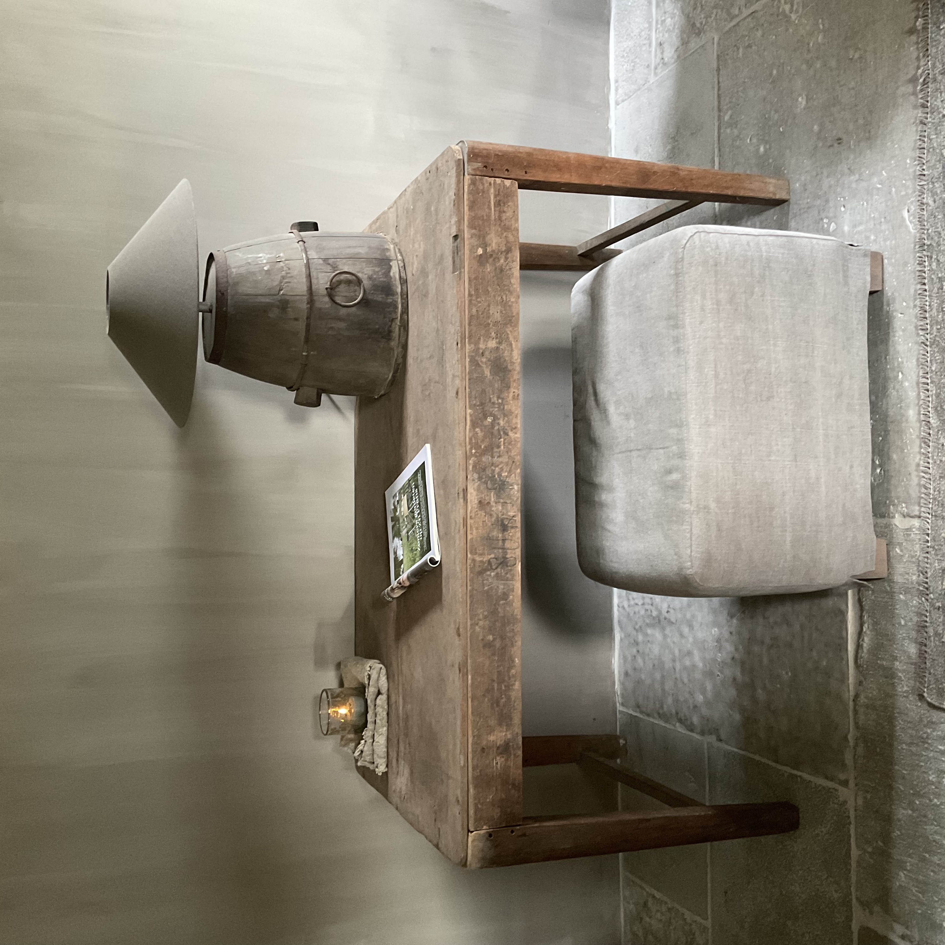 Uniek oud bureau