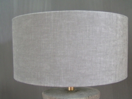 Betonnen baluster lamp .