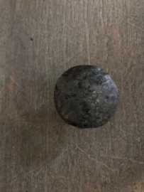 Knop 1 •