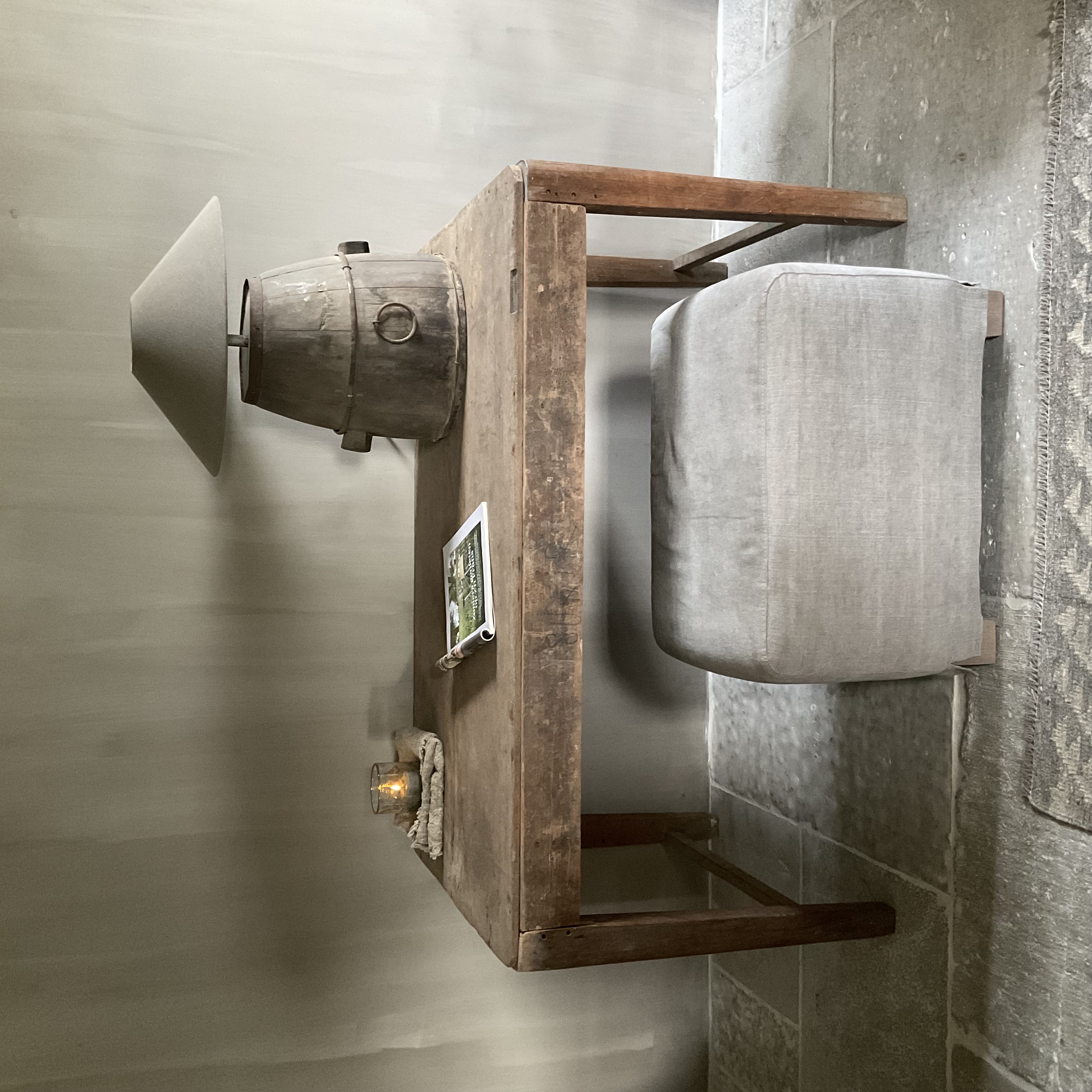 Uniek oud bureau
