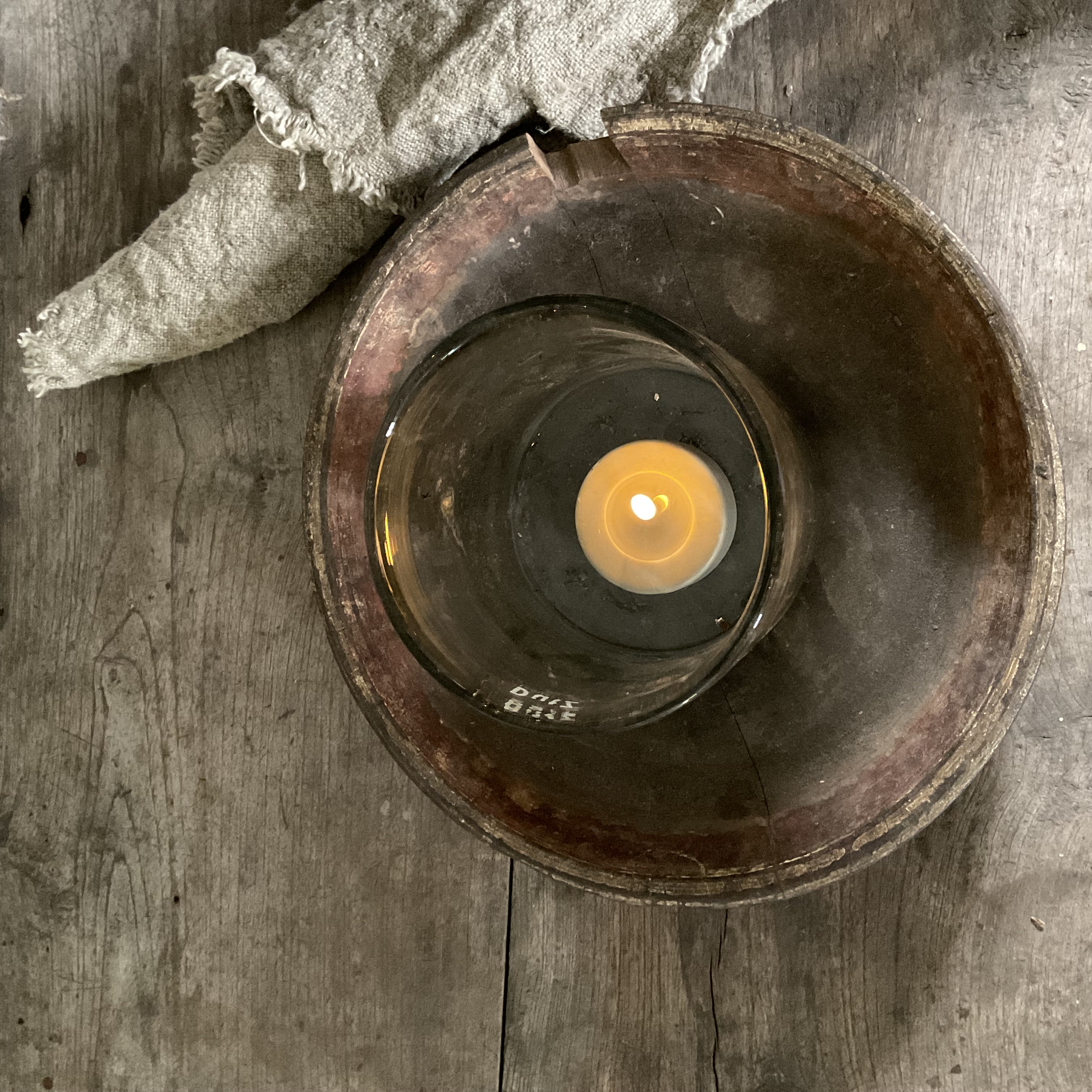 Laag houten schaal, nr 5 -