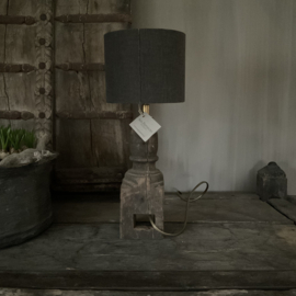 Balusterlampje van Aura Peeperkorn, nr 9