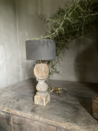 Balusterlampje van Aura Peeperkorn, nr 7 •