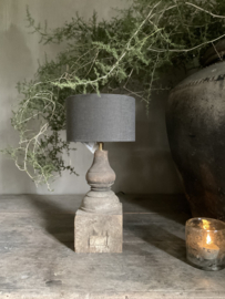 Balusterlampje van Aura Peeperkorn, nr 6 •