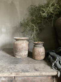 Houten kruik met deksel, r 74 (rechter)