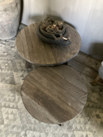 Set van 2 ronde salontafels, driftwood