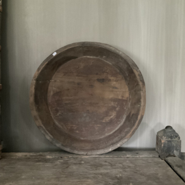 Laag houten schaal, nr 16