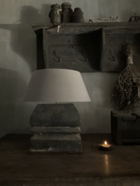 Unieke lamp van bouwornament