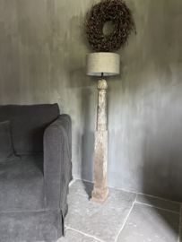 Unieke staande lamp incl kap