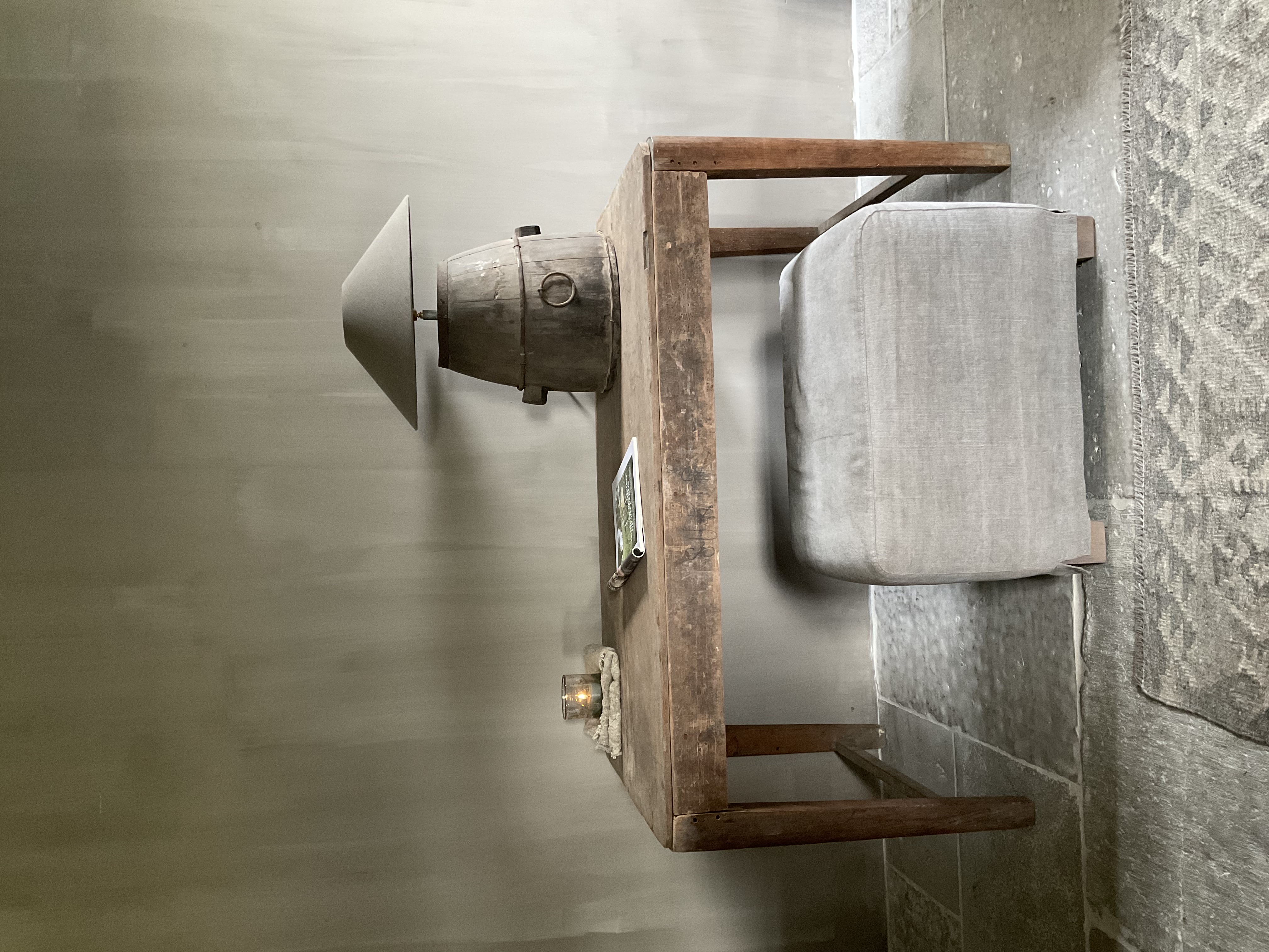 Uniek oud bureau