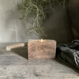 Houten vijzel met steel
