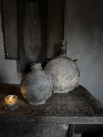 Oliefles, nr 4 (voorste) •