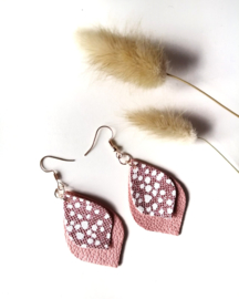 Hangoorbellen 2 laags roze