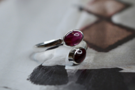 Garnet 2-Stones Ring / Sterling Silver 18