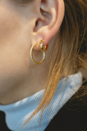 Luna Huggie Hoops 11mm - Gold Vermeil
