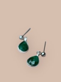 Rani Drops Emerald Oorstekers - Silver Plated