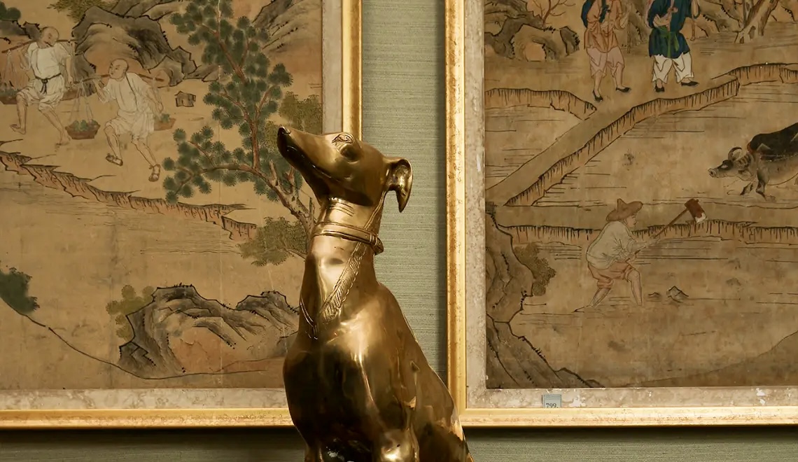 Georgio Greyhound Statue Large / Doing Goods