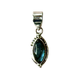 Labradorite Pendant Sterling Silver