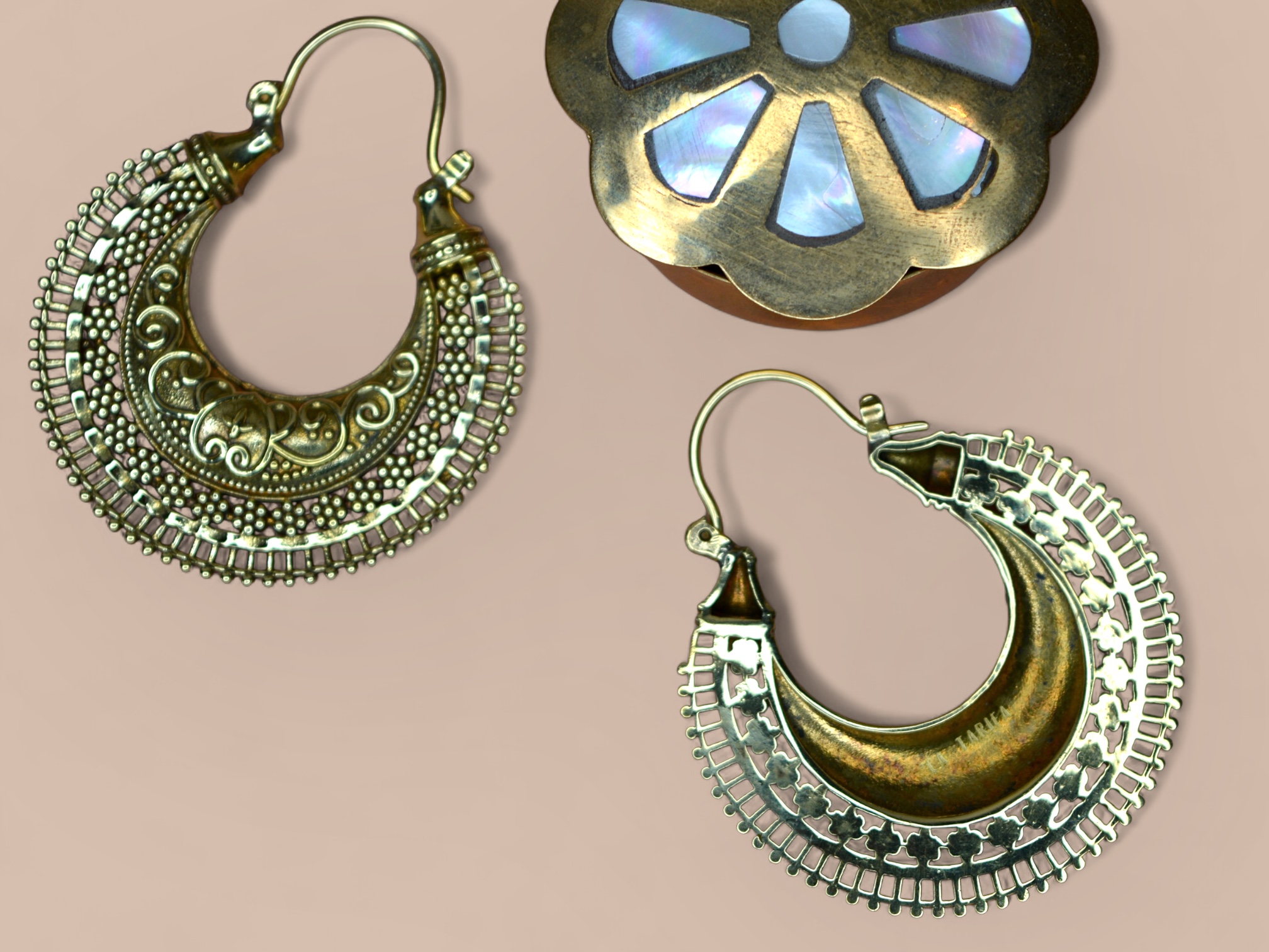 Hippie Hoops Brass
