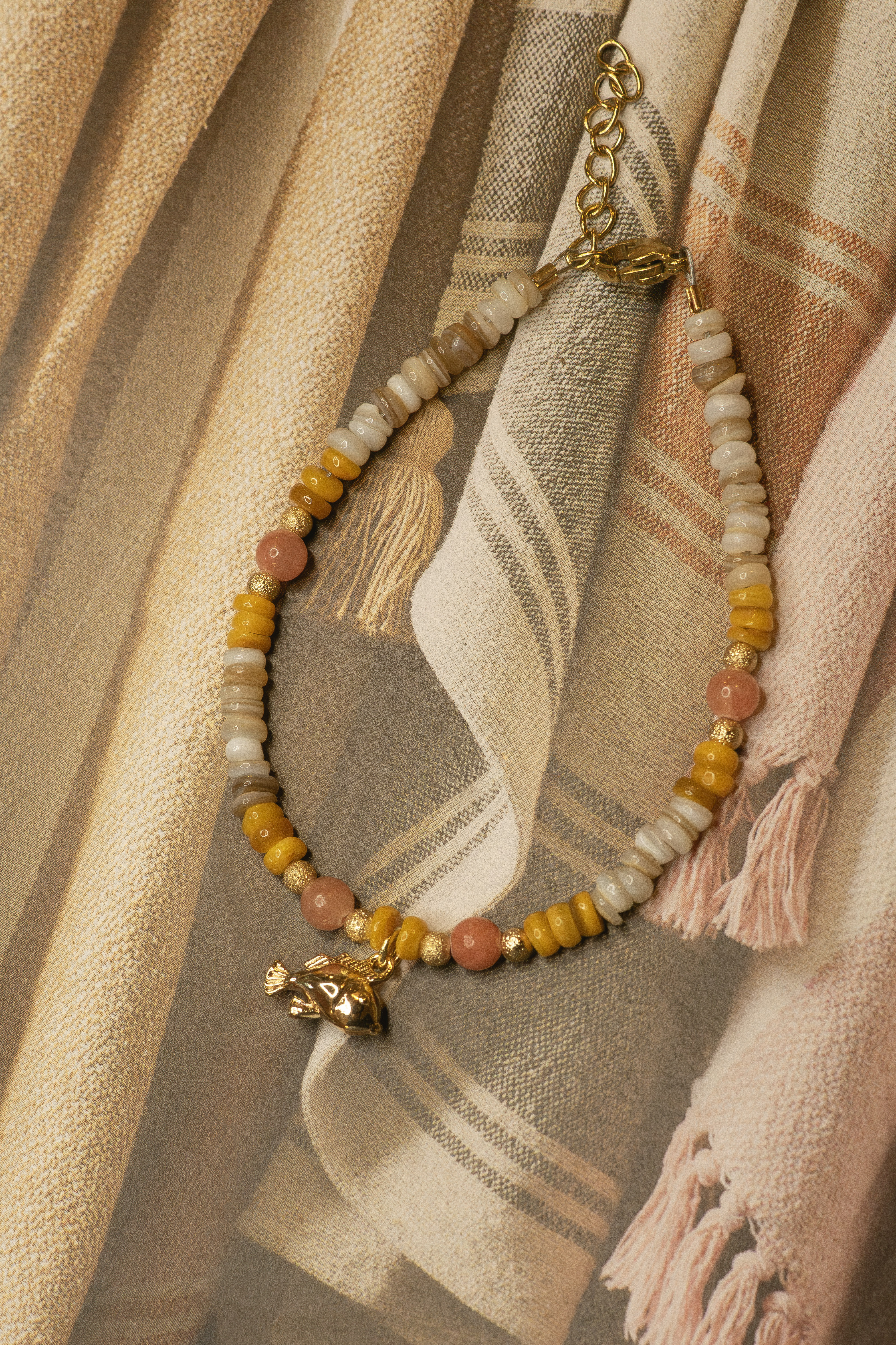 Fish Shell & Gemstone Bracelet Gold