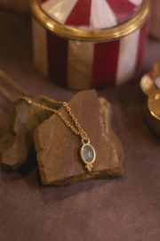 Oval 3-Dots Chalcedony Necklace Gold Vermeil