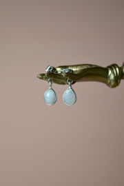 Rani Drops Maansteen Oorstekers Silver Plated