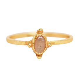 Peach Moonstone Ring Gold Vermeil / Muja Juma