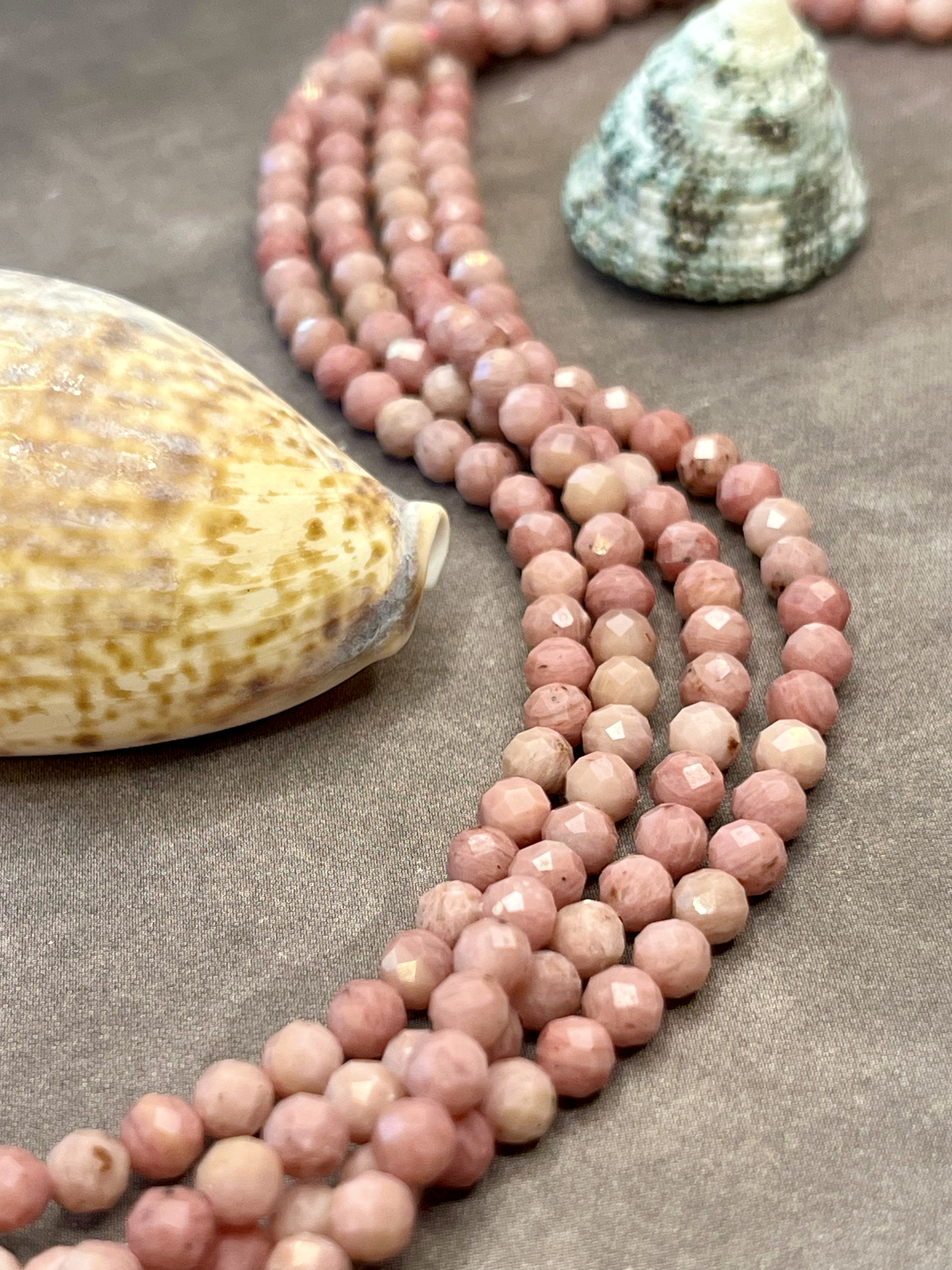 Rhodochrosiet Facet 4 mm Kralen