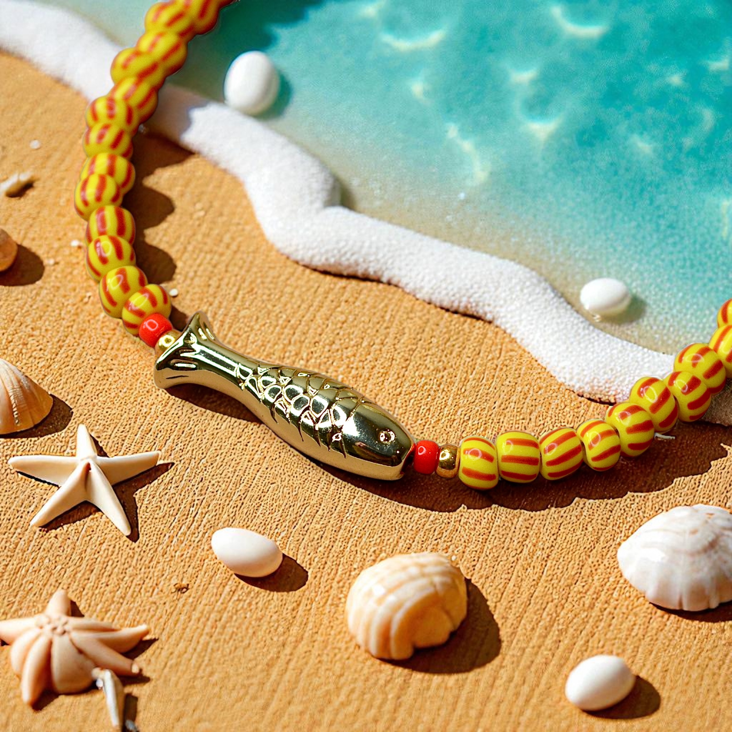 Fish & Stripes Bracelet Gold