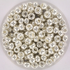 Miyuki Rocailles 4 mm Bright Sterling Plated 06-961