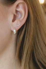 Curved Dots Oorstekers - Sterling Zilver