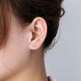 Golden Flower Studs Gold Vermeil