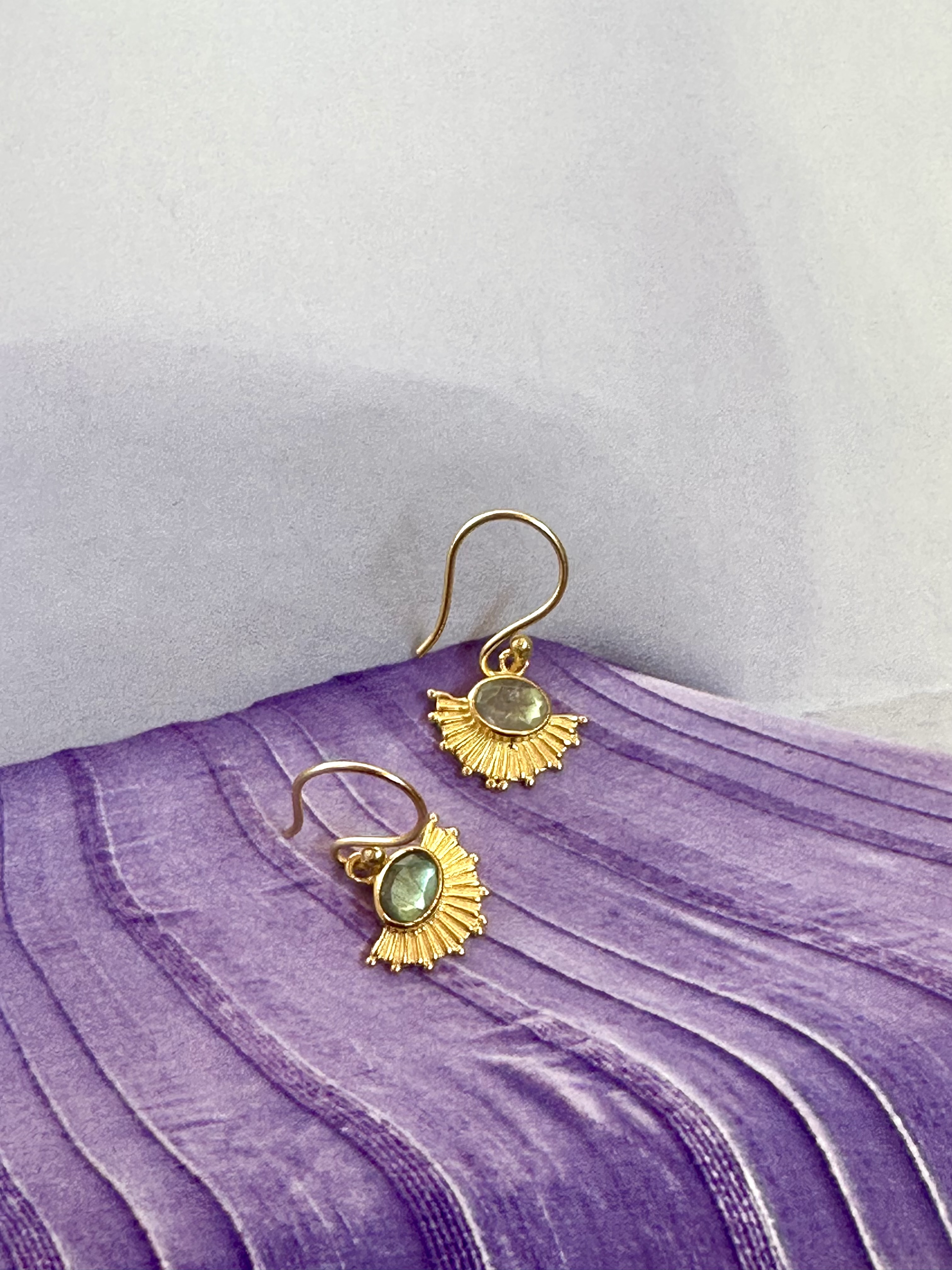 Labradorite Fan Earrings Gold Plated