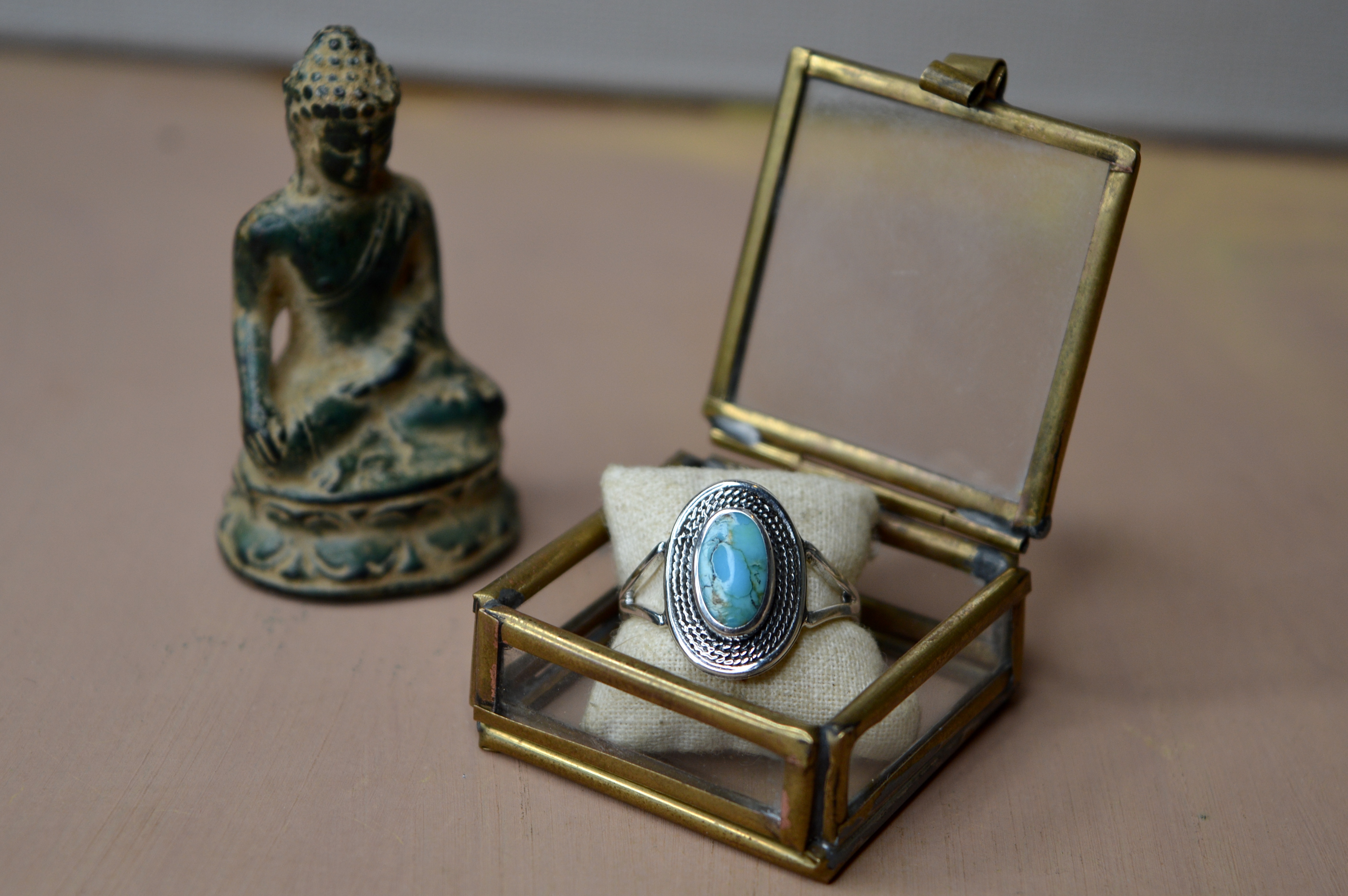 Native Mohave Turquoise Ring Sterling Silver